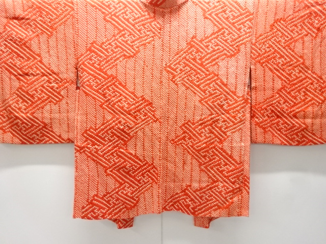 本総絞り　縞に紗綾型模様羽織